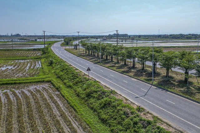 Tuyến đường dài 41 km trị giá 500 ha đất sắp được thông tuyến sau 16 năm ở Hà Nội - Ảnh 1.