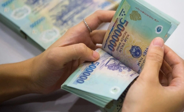 Năm 2024, mức tiền lương, thưởng cho người lao động làm việc vào dịp lễ 30/4 - 1/5 được quy định ra sao?- Ảnh 1. Năm 2024, mức tiền lương, thưởng cho người lao động làm việc vào dịp lễ 30/4 - 1/5 được quy định ra sao?- Ảnh 1.