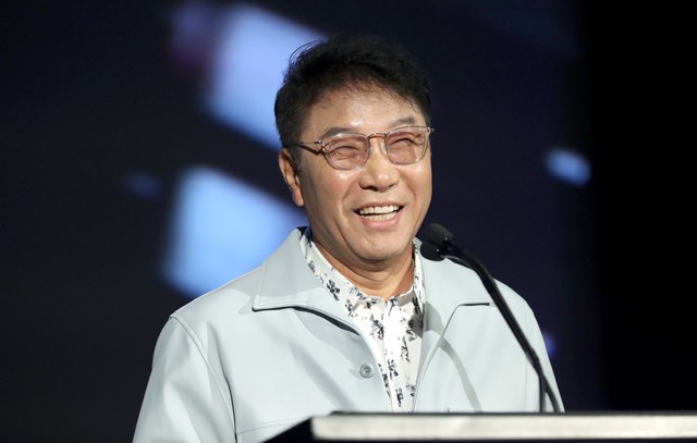 Lộ diện 11 tỷ phú thế giới sắp đến Việt Nam tham dự sự kiện đầu tư cuối tháng 3- Ảnh 1. Lộ diện 11 tỷ phú thế giới sắp đến Việt Nam tham dự sự kiện đầu tư cuối tháng 3- Ảnh 1.