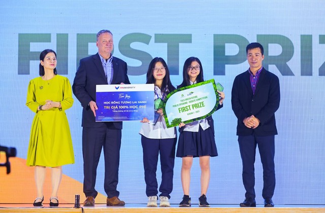 Ý tưởng tái chế bã cà phê và nấm thành da nội thất ô tô, mô hình phòng khám di động xanh đạt giải nhất trong cuộc thi thuộc tập đoàn Vingroup- Ảnh 2.