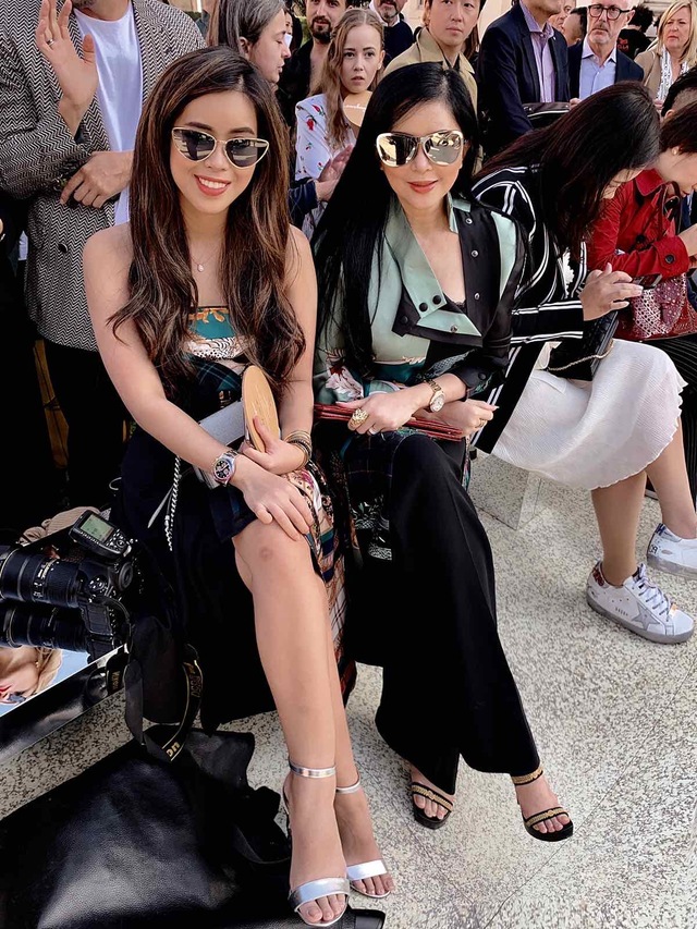 Ái nữ nổi tiếng nhất của tỷ phú Johnathan Hạnh Nguyễn: Từ hotgirl MXH đến Phó tổng giám đốc mảng thời trang hàng hiệu, phải đi lùi mới về vạch đích- Ảnh 12. Ái nữ nổi tiếng nhất của tỷ phú Johnathan Hạnh Nguyễn: Từ hotgirl MXH đến Phó tổng giám đốc mảng thời trang hàng hiệu, phải đi lùi mới về vạch đích- Ảnh 12.