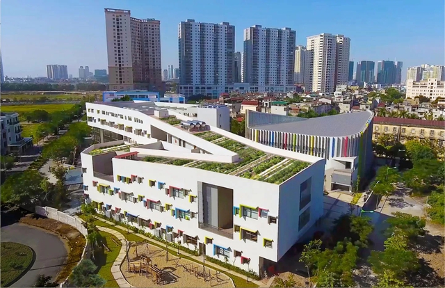 1 quận ở Hà Nội tập trung đến 12 trường THPT tư thục: Toàn cái tên 1 quận ở Hà Nội tập trung đến 12 trường THPT tư thục: Toàn cái tên