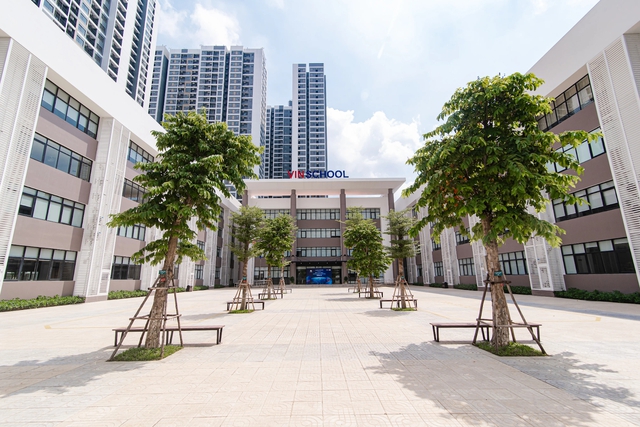 1 quận ở Hà Nội tập trung đến 12 trường THPT tư thục: Toàn cái tên 1 quận ở Hà Nội tập trung đến 12 trường THPT tư thục: Toàn cái tên