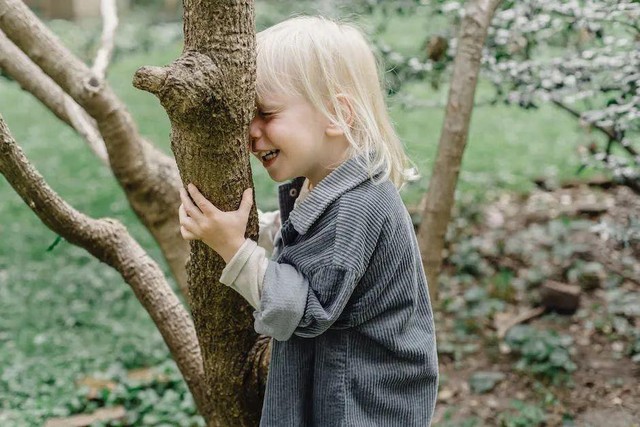 Chuyên gia: 4 thói quen hàng ngày của cha mẹ đang làm giảm IQ của con cái, nên từ bỏ càng sớm càng tốt- Ảnh 3.