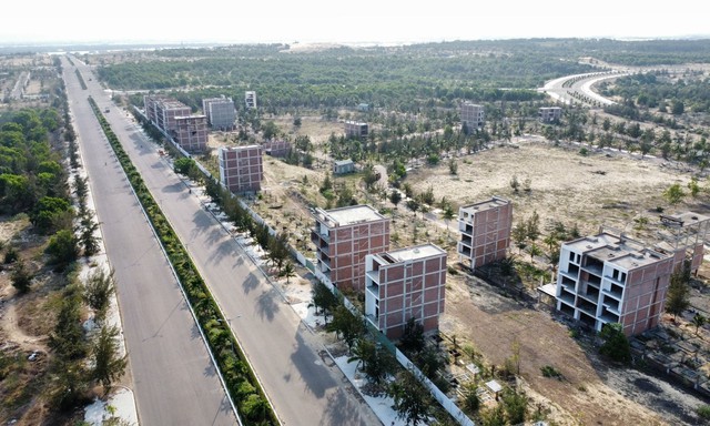 Cựu Chủ tịch Trịnh Văn Quyết chuẩn bị hầu tòa, loạt dự án bất động sản nghìn tỷ của FLC giờ ra sao?- Ảnh 2. Cựu Chủ tịch Trịnh Văn Quyết chuẩn bị hầu tòa, loạt dự án bất động sản nghìn tỷ của FLC giờ ra sao?- Ảnh 2.