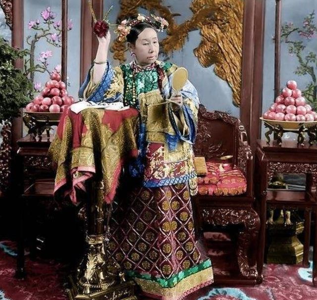 Một loại thực phẩm được Từ Hi thái hậu cực kỳ ưa thích: Giúp giảm cân, đẹp da mà giá lại rẻ, bán đầy ngoài chợ Việt Nam- Ảnh 1. Một loại thực phẩm được Từ Hi thái hậu cực kỳ ưa thích: Giúp giảm cân, đẹp da mà giá lại rẻ, bán đầy ngoài chợ Việt Nam- Ảnh 1.