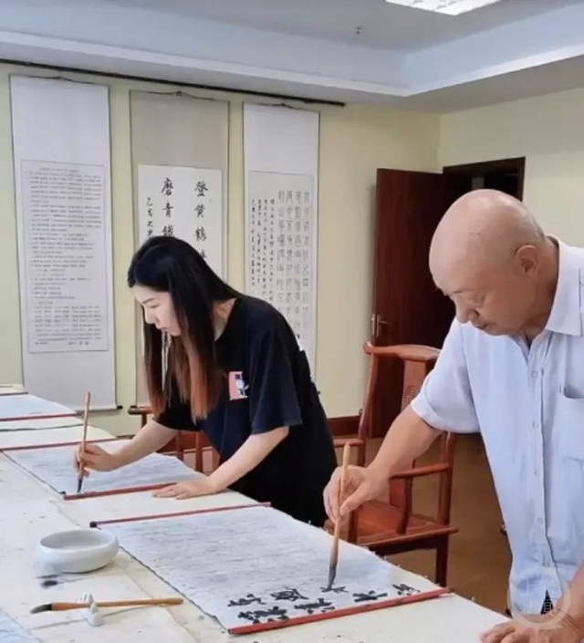 Cụ ông 93 tuổi nói thật: Muốn sống thọ không chỉ cần mỗi tập thể dục, duy trì những điều này tốt hơn uống thuốc bổ- Ảnh 2. Cụ ông 93 tuổi nói thật: Muốn sống thọ không chỉ cần mỗi tập thể dục, duy trì những điều này tốt hơn uống thuốc bổ- Ảnh 2.