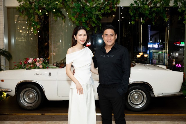 Nhan sắc vợ hot girl kém 13 tuổi của Phó Giám đốc Trường quay Cổ Loa- Ảnh 1.