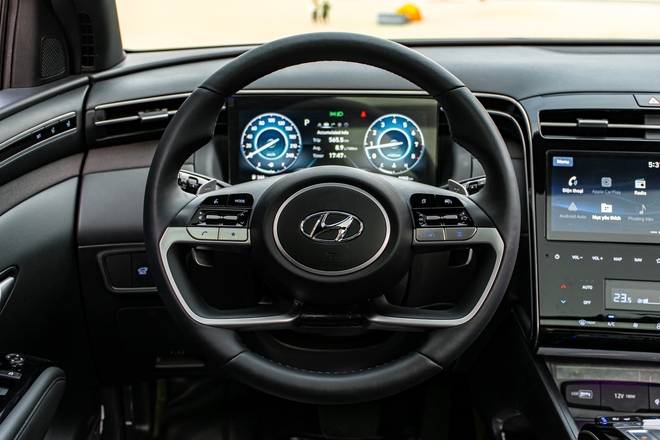 Gần 1 tỷ đồng, chọn Lynk & Co 01 hay CX-5, Sportage, Tucson: Xe nhập đấu xe lắp ráp trên từng option- Ảnh 7. Gần 1 tỷ đồng, chọn Lynk & Co 01 hay CX-5, Sportage, Tucson: Xe nhập đấu xe lắp ráp trên từng option- Ảnh 7.