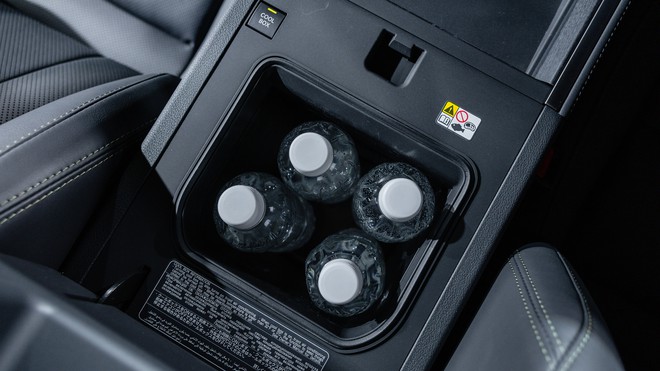 Lexus GX 2024 lộ diện tại Việt Nam: Giá dự kiến 6 tỷ, đã về đại lý nhưng số lượng siêu hiếm- Ảnh 19. Lexus GX 2024 lộ diện tại Việt Nam: Giá dự kiến 6 tỷ, đã về đại lý nhưng số lượng siêu hiếm- Ảnh 19.