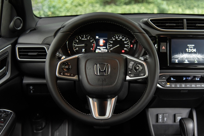 Honda BR-V giảm giá tại đại lý: Bản ‘base’ còn hơn 620 triệu, ngang Xpander bản đắt nhất- Ảnh 5. Honda BR-V giảm giá tại đại lý: Bản ‘base’ còn hơn 620 triệu, ngang Xpander bản đắt nhất- Ảnh 5.