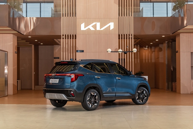 Kia Seltos 2024 có bản Turbo mới tại Việt Nam: Giá rẻ hơn 50 triệu, bớt ADAS, thêm lựa chọn đấu Yaris Cross- Ảnh 4. Kia Seltos 2024 có bản Turbo mới tại Việt Nam: Giá rẻ hơn 50 triệu, bớt ADAS, thêm lựa chọn đấu Yaris Cross- Ảnh 4.