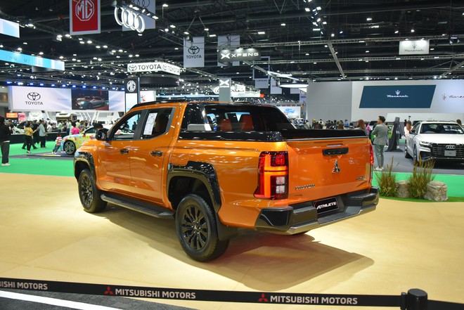 Mitsubishi Triton 2024 nhận cọc kèm tặng thay dầu nhớt: Dự kiến ra mắt ngay giữa tháng 9, lột xác để đấu Ranger, nhưng vẫn có điểm không bằng- Ảnh 4. Mitsubishi Triton 2024 nhận cọc kèm tặng thay dầu nhớt: Dự kiến ra mắt ngay giữa tháng 9, lột xác để đấu Ranger, nhưng vẫn có điểm không bằng- Ảnh 4.