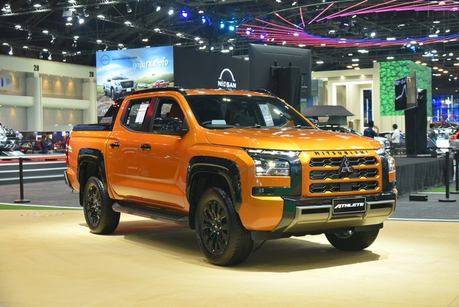 Mitsubishi Triton 2024 nhận cọc kèm tặng thay dầu nhớt: Dự kiến ra mắt ngay giữa tháng 9, lột xác để đấu Ranger, nhưng vẫn có điểm không bằng- Ảnh 2. Mitsubishi Triton 2024 nhận cọc kèm tặng thay dầu nhớt: Dự kiến ra mắt ngay giữa tháng 9, lột xác để đấu Ranger, nhưng vẫn có điểm không bằng- Ảnh 2.