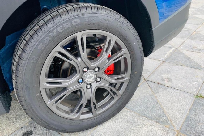 SUV 7 chỗ này giảm giá còn 430 triệu tại Việt Nam: Ngang cỡ CR-V, có phanh điện tử, cửa sổ trời toàn cảnh như xe tiền tỷ- Ảnh 7. SUV 7 chỗ này giảm giá còn 430 triệu tại Việt Nam: Ngang cỡ CR-V, có phanh điện tử, cửa sổ trời toàn cảnh như xe tiền tỷ- Ảnh 7.