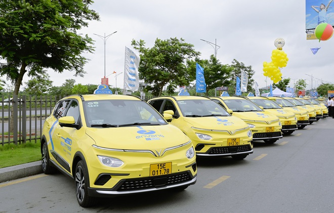 Chạy taxi bằng xe điện: Nhiều lợi thế hơn xe xăng nhưng vẫn còn 1 chặng đường dài để phổ cập tại Việt Nam- Ảnh 9. Chạy taxi bằng xe điện: Nhiều lợi thế hơn xe xăng nhưng vẫn còn 1 chặng đường dài để phổ cập tại Việt Nam- Ảnh 9.