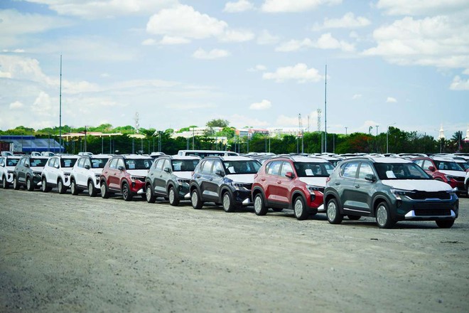 Xem trước Kia Sonet 2024 sắp ra mắt Việt Nam năm nay: Giá dự kiến quy đổi dưới 350 triệu đồng, thiết kế ngoại thất mới- Ảnh 5. Xem trước Kia Sonet 2024 sắp ra mắt Việt Nam năm nay: Giá dự kiến quy đổi dưới 350 triệu đồng, thiết kế ngoại thất mới- Ảnh 5.