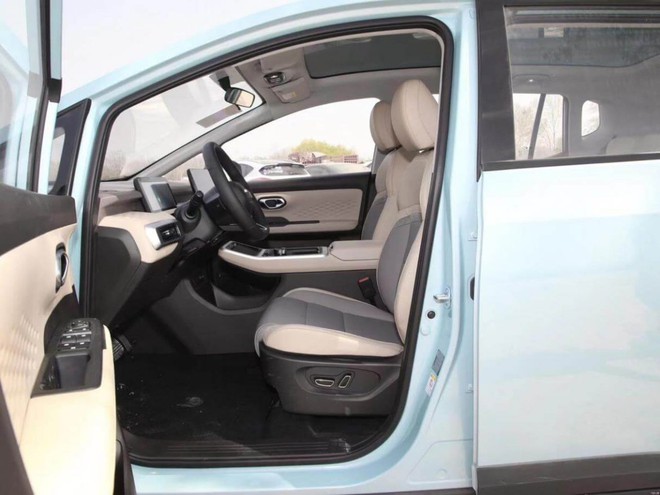 Đại lý tiết lộ ‘full’ trang bị 2 xe Aion sắp ra mắt Việt Nam: Giá dưới 1 tỷ, chạy Hà Nội - Quảng Bình chỉ cần sạc một lần- Ảnh 10. Đại lý tiết lộ ‘full’ trang bị 2 xe Aion sắp ra mắt Việt Nam: Giá dưới 1 tỷ, chạy Hà Nội - Quảng Bình chỉ cần sạc một lần- Ảnh 10.