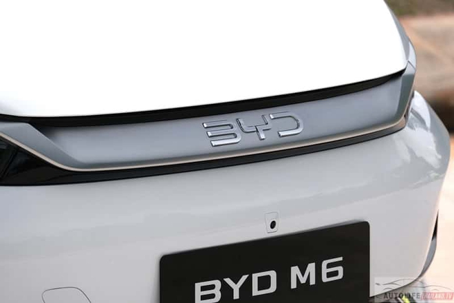 MPV mới này của BYD mà về Việt Nam thì Innova phải dè chừng: Nhiều trang bị hiện đại, chạy 500km/sạc- Ảnh 14. MPV mới này của BYD mà về Việt Nam thì Innova phải dè chừng: Nhiều trang bị hiện đại, chạy 500km/sạc- Ảnh 14.