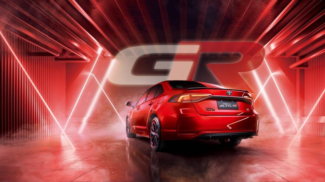 Ai chê Toyota Corolla Altis già thì có thể tham khảo bản thể thao mới ra mắt này: Bodykit hầm hố, có cánh gió, động cơ Camry, đấu Civic RS- Ảnh 7. Ai chê Toyota Corolla Altis già thì có thể tham khảo bản thể thao mới ra mắt này: Bodykit hầm hố, có cánh gió, động cơ Camry, đấu Civic RS- Ảnh 7.