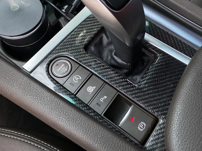 9x Nghệ An chi hơn 400 triệu độ VinFast Lux SA2.0 chỉ để đi cafe: Remap nâng công suất 22%, thay hết 2 bộ mâm và nhiều chi tiết đáng chú ý- Ảnh 17. 9x Nghệ An chi hơn 400 triệu độ VinFast Lux SA2.0 chỉ để đi cafe: Remap nâng công suất 22%, thay hết 2 bộ mâm và nhiều chi tiết đáng chú ý- Ảnh 17.