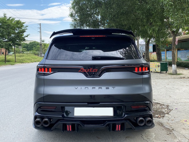 9x Nghệ An chi hơn 400 triệu độ VinFast Lux SA2.0 chỉ để đi cafe: Remap nâng công suất 22%, thay hết 2 bộ mâm và nhiều chi tiết đáng chú ý- Ảnh 6. 9x Nghệ An chi hơn 400 triệu độ VinFast Lux SA2.0 chỉ để đi cafe: Remap nâng công suất 22%, thay hết 2 bộ mâm và nhiều chi tiết đáng chú ý- Ảnh 6.