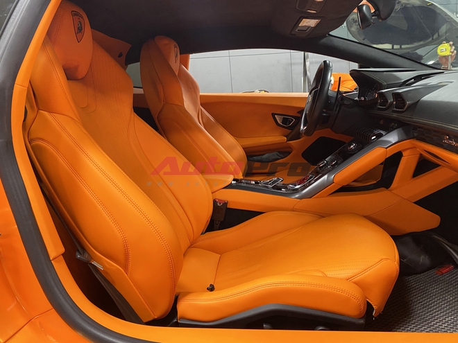 Thích McLaren nhưng chốt Lamborghini Huracan rồi độ lại, đại gia Nghệ An chia sẻ: 'Chạy êm, nâng gầm đi đường xấu được, tiết kiệm hơn LX 570'- Ảnh 13. Thích McLaren nhưng chốt Lamborghini Huracan rồi độ lại, đại gia Nghệ An chia sẻ: 'Chạy êm, nâng gầm đi đường xấu được, tiết kiệm hơn LX 570'- Ảnh 13.