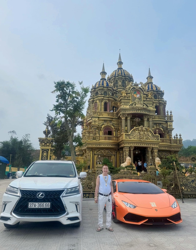 Thích McLaren nhưng chốt Lamborghini Huracan rồi độ lại, đại gia Nghệ An chia sẻ: 'Chạy êm, nâng gầm đi đường xấu được, tiết kiệm hơn LX 570'- Ảnh 4. Thích McLaren nhưng chốt Lamborghini Huracan rồi độ lại, đại gia Nghệ An chia sẻ: 'Chạy êm, nâng gầm đi đường xấu được, tiết kiệm hơn LX 570'- Ảnh 4.