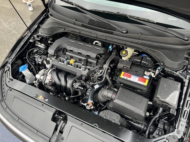 Hyundai dùng 24 triệu để ‘đập đi xây lại’ Accent 2024 như thế nào?- Ảnh 8. Hyundai dùng 24 triệu để ‘đập đi xây lại’ Accent 2024 như thế nào?- Ảnh 8.