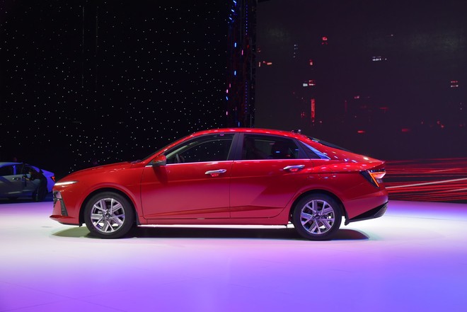 Hyundai dùng 24 triệu để ‘đập đi xây lại’ Accent 2024 như thế nào?- Ảnh 2. Hyundai dùng 24 triệu để ‘đập đi xây lại’ Accent 2024 như thế nào?- Ảnh 2.