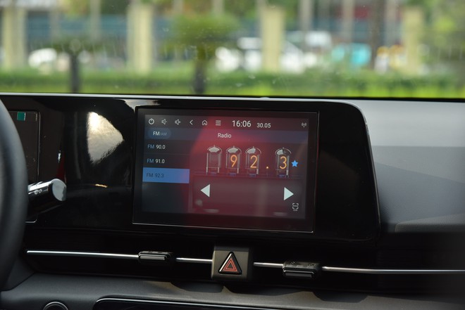 Dưới 530 triệu chọn Hyundai Accent đặc biệt nhiều công nghệ hay MG5 bản tiêu chuẩn vì rộng rãi? - Ảnh 10. Dưới 530 triệu chọn Hyundai Accent đặc biệt nhiều công nghệ hay MG5 bản tiêu chuẩn vì rộng rãi? - Ảnh 10.