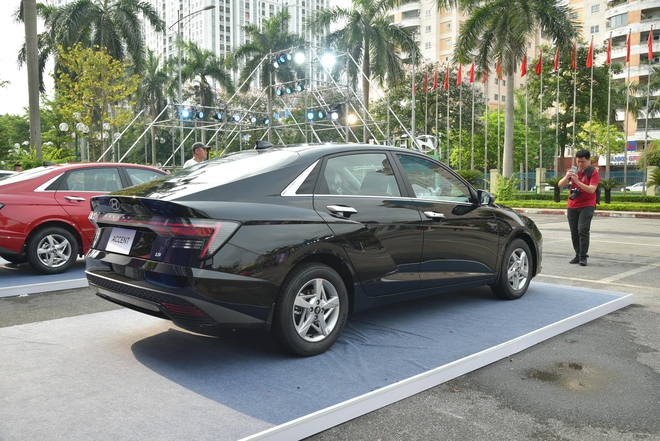 Dưới 530 triệu chọn Hyundai Accent đặc biệt nhiều công nghệ hay MG5 bản tiêu chuẩn vì rộng rãi? - Ảnh 12. Dưới 530 triệu chọn Hyundai Accent đặc biệt nhiều công nghệ hay MG5 bản tiêu chuẩn vì rộng rãi? - Ảnh 12.