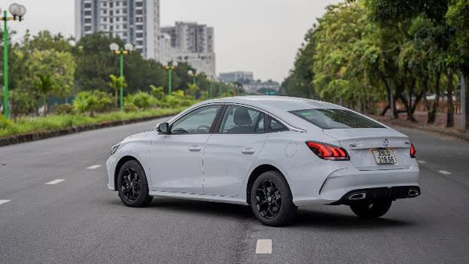 Dưới 530 triệu chọn Hyundai Accent đặc biệt nhiều công nghệ hay MG5 bản tiêu chuẩn vì rộng rãi? - Ảnh 13. Dưới 530 triệu chọn Hyundai Accent đặc biệt nhiều công nghệ hay MG5 bản tiêu chuẩn vì rộng rãi? - Ảnh 13.