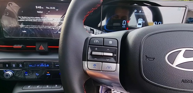 Hyundai Accent 2024 tại Việt Nam khác biệt thế nào so với Ấn Độ: Không có động cơ turbo, thiếu nhiều trang bị tiện nghi nhưng vẫn nhỉnh hơn ở 2 điểm- Ảnh 12. Hyundai Accent 2024 tại Việt Nam khác biệt thế nào so với Ấn Độ: Không có động cơ turbo, thiếu nhiều trang bị tiện nghi nhưng vẫn nhỉnh hơn ở 2 điểm- Ảnh 12.