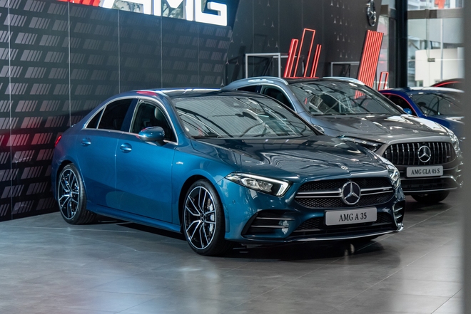 Loạt xe Mercedes-AMG giảm giá tại Việt Nam: Có cả SUV và sedan, giảm nhiều nhất gần 500 triệu, dễ tiếp cận thêm người thích chơi xe hiệu suất cao- Ảnh 10. Loạt xe Mercedes-AMG giảm giá tại Việt Nam: Có cả SUV và sedan, giảm nhiều nhất gần 500 triệu, dễ tiếp cận thêm người thích chơi xe hiệu suất cao- Ảnh 10.