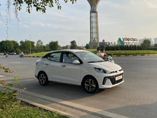 Hyundai Grand i10 mới chốt lịch ra mắt Việt Nam: Sẵn xe giao ngay, giá dự kiến không quá thay đổi- Ảnh 6. Hyundai Grand i10 mới chốt lịch ra mắt Việt Nam: Sẵn xe giao ngay, giá dự kiến không quá thay đổi- Ảnh 6.