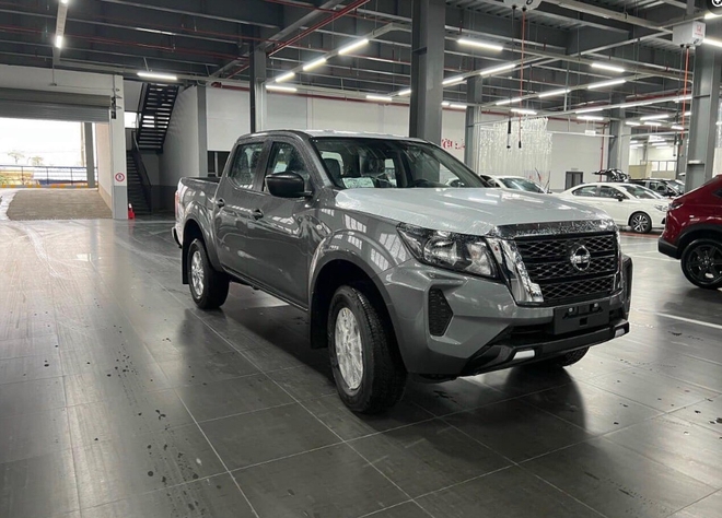 Loạt xe nhập giảm giá đấu xe lắp ráp sắp được ưu đãi trước bạ: Nhiều mẫu giảm trăm triệu, đa dạng phân khúc cho khách Việt lựa chọn- Ảnh 6. Loạt xe nhập giảm giá đấu xe lắp ráp sắp được ưu đãi trước bạ: Nhiều mẫu giảm trăm triệu, đa dạng phân khúc cho khách Việt lựa chọn- Ảnh 6.