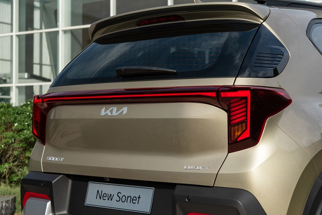 Đánh giá nhanh Kia Sonet 2024: Biến thành Seltos thu nhỏ, thêm đúng option khách Việt đang chờ- Ảnh 19. Đánh giá nhanh Kia Sonet 2024: Biến thành Seltos thu nhỏ, thêm đúng option khách Việt đang chờ- Ảnh 19.