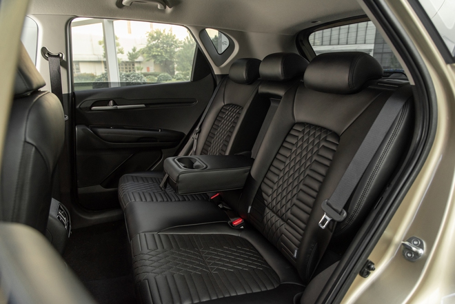 Đánh giá nhanh Kia Sonet 2024: Biến thành Seltos thu nhỏ, thêm đúng option khách Việt đang chờ- Ảnh 37. Đánh giá nhanh Kia Sonet 2024: Biến thành Seltos thu nhỏ, thêm đúng option khách Việt đang chờ- Ảnh 37.