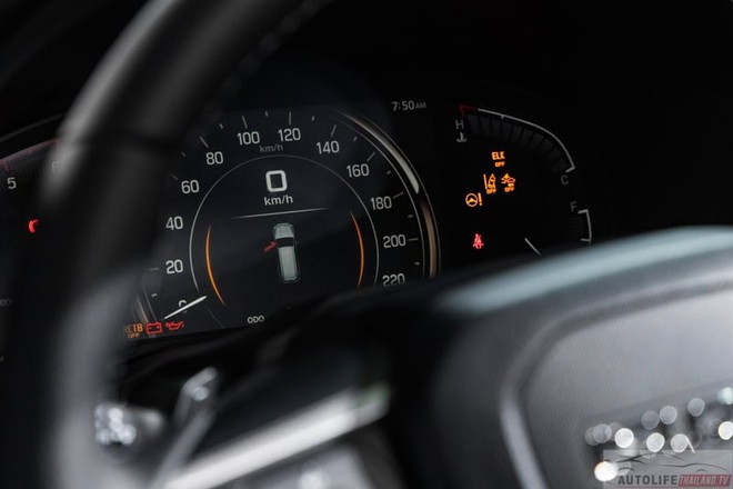 Isuzu mu-X 2025 ra mắt: Thêm bản thể thao, bổ sung công nghệ ADAS, nhưng về Việt Nam khó thoát kiếp xe ế- Ảnh 10. Isuzu mu-X 2025 ra mắt: Thêm bản thể thao, bổ sung công nghệ ADAS, nhưng về Việt Nam khó thoát kiếp xe ế- Ảnh 10.