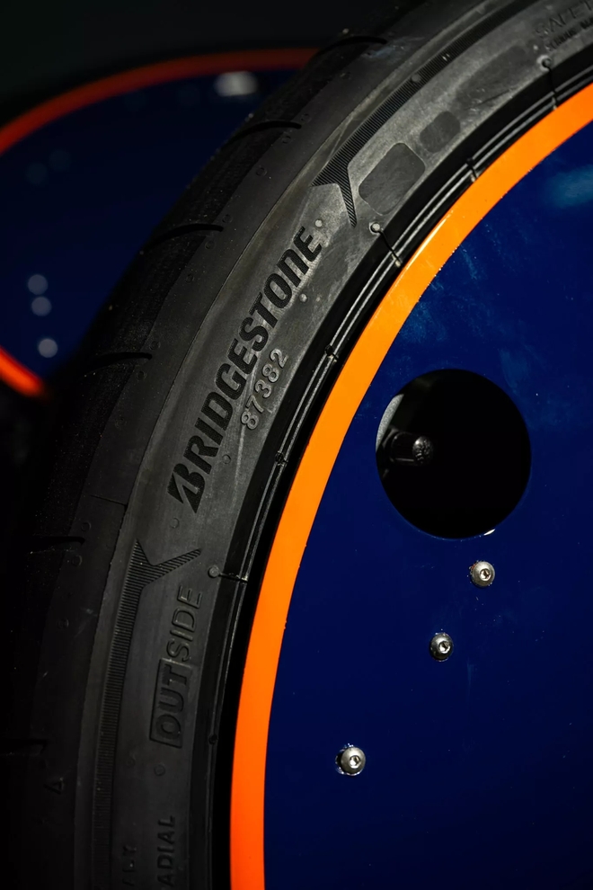 Xe điện nhanh nhất thế giới: 438,7km/h vượt cả Rimac dù vô danh, chưa bán- Ảnh 5. Xe điện nhanh nhất thế giới: 438,7km/h vượt cả Rimac dù vô danh, chưa bán- Ảnh 5.