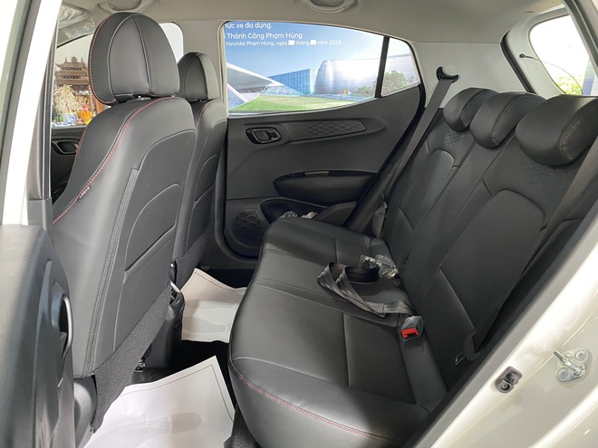 Ảnh thực tế Hyundai Grand i10 1.2AT hatchback giá 435 triệu đồng: Thấp hơn bản sedan 20 triệu đồng nhưng có ga tự động và đèn LED- Ảnh 23.