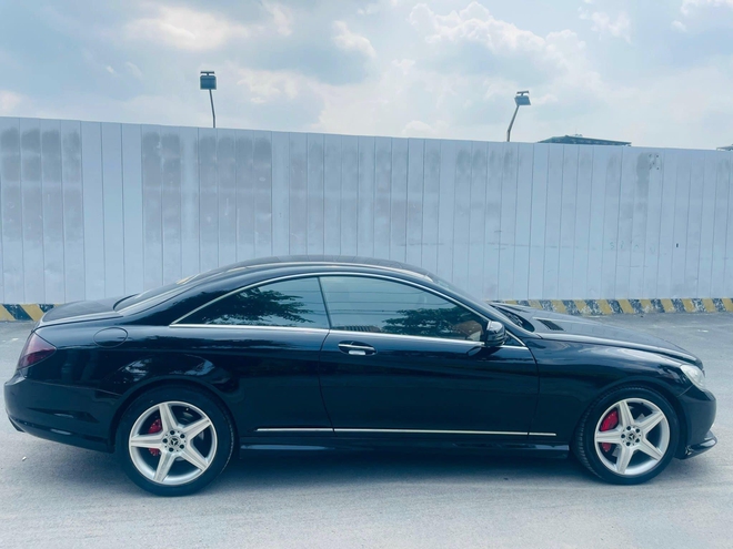 Sang tay Mercedes CL 500 13 năm tuổi từng 'làm mưa làm gió' giá 900 triệu, người bán tiếc nuối: 'Bị lỗ mất 50 triệu đồng'- Ảnh 4. Sang tay Mercedes CL 500 13 năm tuổi từng 'làm mưa làm gió' giá 900 triệu, người bán tiếc nuối: 'Bị lỗ mất 50 triệu đồng'- Ảnh 4.