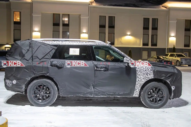 Hyundai Palisade 2026 có thể trông như thế này: Giống Santa Fe thế hệ mới 'phóng to', có tùy chọn động cơ hybrid, làm khó Ford Explorer một khi ra mắt- Ảnh 2. Hyundai Palisade 2026 có thể trông như thế này: Giống Santa Fe thế hệ mới 'phóng to', có tùy chọn động cơ hybrid, làm khó Ford Explorer một khi ra mắt- Ảnh 2.