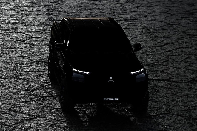 Mitsubishi Triton Ralliart 2025 dễ trang bị động cơ hybrid sạc điện đấu Hilux và Navara, báo Úc e vẫn Ranger Raptor vẫn trên một bậc- Ảnh 2. Mitsubishi Triton Ralliart 2025 dễ trang bị động cơ hybrid sạc điện đấu Hilux và Navara, báo Úc e vẫn Ranger Raptor vẫn trên một bậc- Ảnh 2.