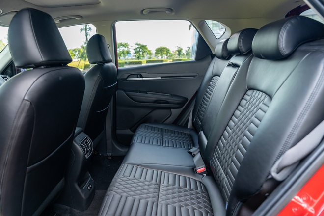 Kia Sonet 2024 ra mắt Việt Nam: Thiết kế mới, nhiều trang bị vượt mặt Raize và Venue, nội thất có chi tiết hơn hẳn đối thủ, giá bán vẫn là ẩn số- Ảnh 13. Kia Sonet 2024 ra mắt Việt Nam: Thiết kế mới, nhiều trang bị vượt mặt Raize và Venue, nội thất có chi tiết hơn hẳn đối thủ, giá bán vẫn là ẩn số- Ảnh 13.