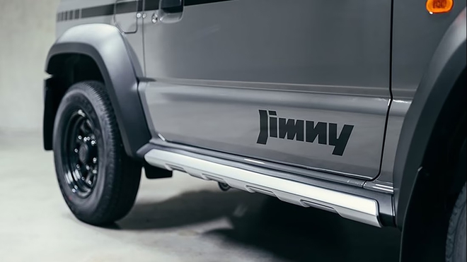 Suzuki Jimny động cơ điện không chỉ là 'kế hoạch': Ra bản xăng cuối cùng gửi lời tạm biệt, chỉ 900 chiếc, giá quy đổi 890 triệu- Ảnh 8. Suzuki Jimny động cơ điện không chỉ là 'kế hoạch': Ra bản xăng cuối cùng gửi lời tạm biệt, chỉ 900 chiếc, giá quy đổi 890 triệu- Ảnh 8.