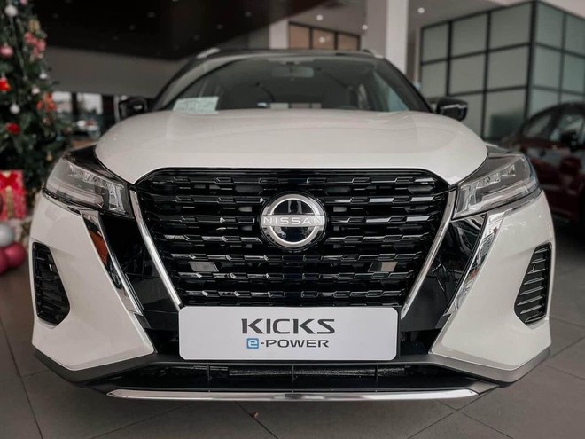 Nissan Kicks liên tục giảm giá tại đại lý: Bản đắt nhất còn 628 triệu, chỉ ngang bản thấp của Xforce, Seltos- Ảnh 4. Nissan Kicks liên tục giảm giá tại đại lý: Bản đắt nhất còn 628 triệu, chỉ ngang bản thấp của Xforce, Seltos- Ảnh 4.