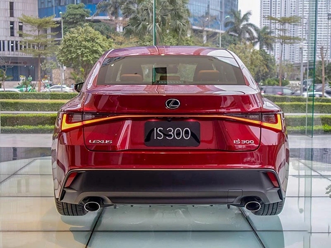 Lexus IS rút khỏi Việt Nam sau chưa đầy 4 năm ra mắt bản mới, nhường đất diễn cho C-Class, 3-Series- Ảnh 6.