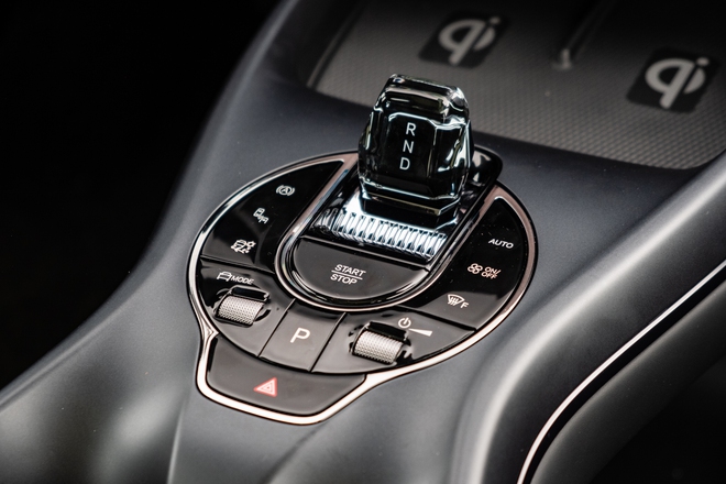 BYD Seal chốt giá tại Việt Nam: Từ 1,119 tỷ, đắt hơn Camry bản tiêu chuẩn, đi 520km/lần sạc- Ảnh 14. BYD Seal chốt giá tại Việt Nam: Từ 1,119 tỷ, đắt hơn Camry bản tiêu chuẩn, đi 520km/lần sạc- Ảnh 14.